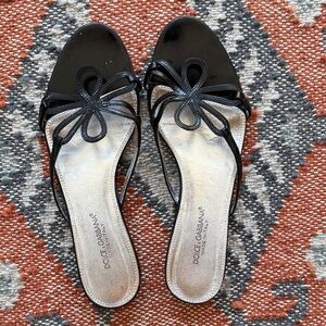 Dolce & Gabbana Black and Cream Sandals